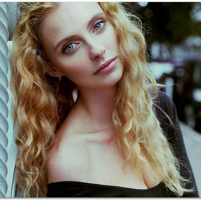 I'm international model, dancer, traveler, and photographer. Lover animals