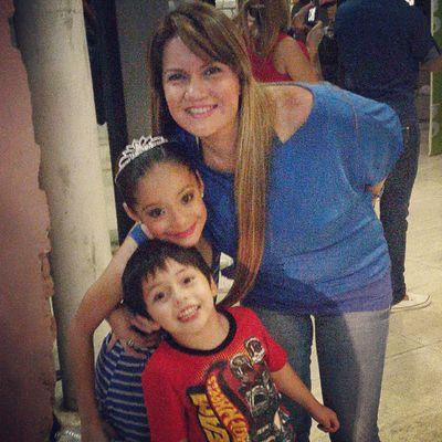 Madre de 2 niños maravillosos!!! CERRISTA DE CORAZÓN!