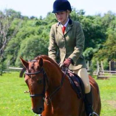 _laurayoungg's profile picture. 