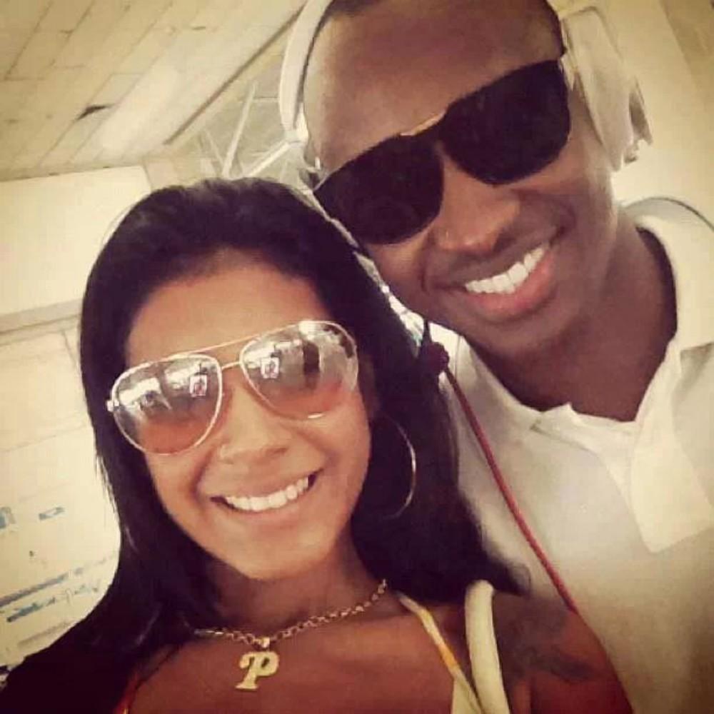 Sou a pessoa mais feliz do mundo por ter vocês como idolos, nunca duvidem do meu amor por vcs. ORGULHO! @McPocahontasBR e @thiaguinhocomth ❤ | Tuane Souza