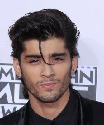 BANDIDOS! esses homens atentaram contra meu juízo... #1D