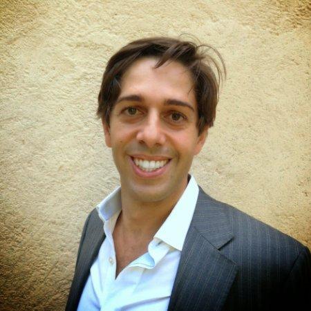 Digital marketer at #Google, #YouTube evangelist, storyteller, musician