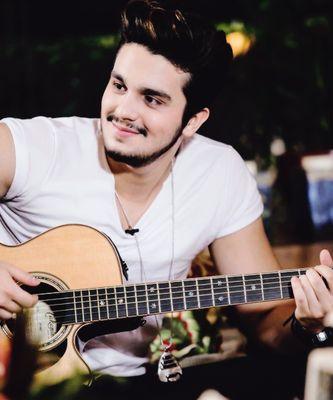 So quem sonhar conseque alcança 
Te vivo 
@luansantana