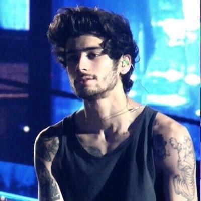 hi you gained a free follow by @kiwizain , please go follow her she's great ✨ ask for follow back :)