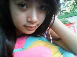 My handphone, my twitter, my facebook bestfriend gw bangett :*
