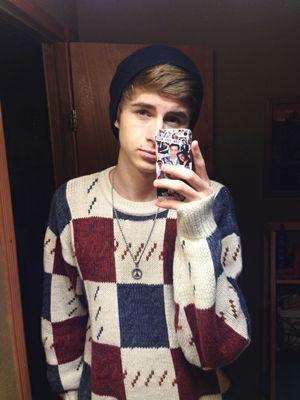 shootme_'s profile picture. 