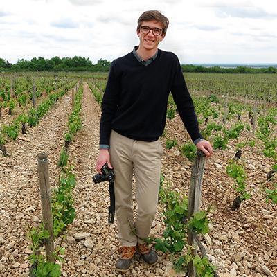 Boutique importer/retailer of artisan French wines, especially Burgundy. Join our list at: http://t.co/2ffHo9WUVJ. Tweets by owner Tom Wilcox.