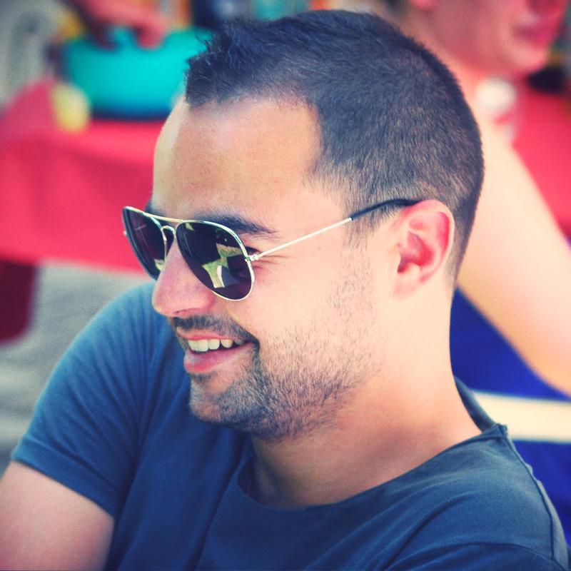 clydemadness's profile picture. Moins de 160 caractères pour me décrire ? Il est fou lui ! C'est beaucoup trop.