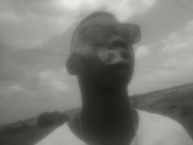 I'm a Zambian upcoming artist....I rap,sing and dance..I do this for the FAME wit my niggas...s.sm.g(swag stars music group)
