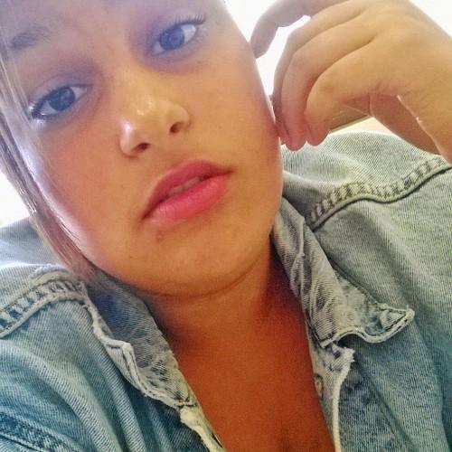 #Kik- Chassityjohnson
#followMeIFollowBack
#Fwm
#DMme