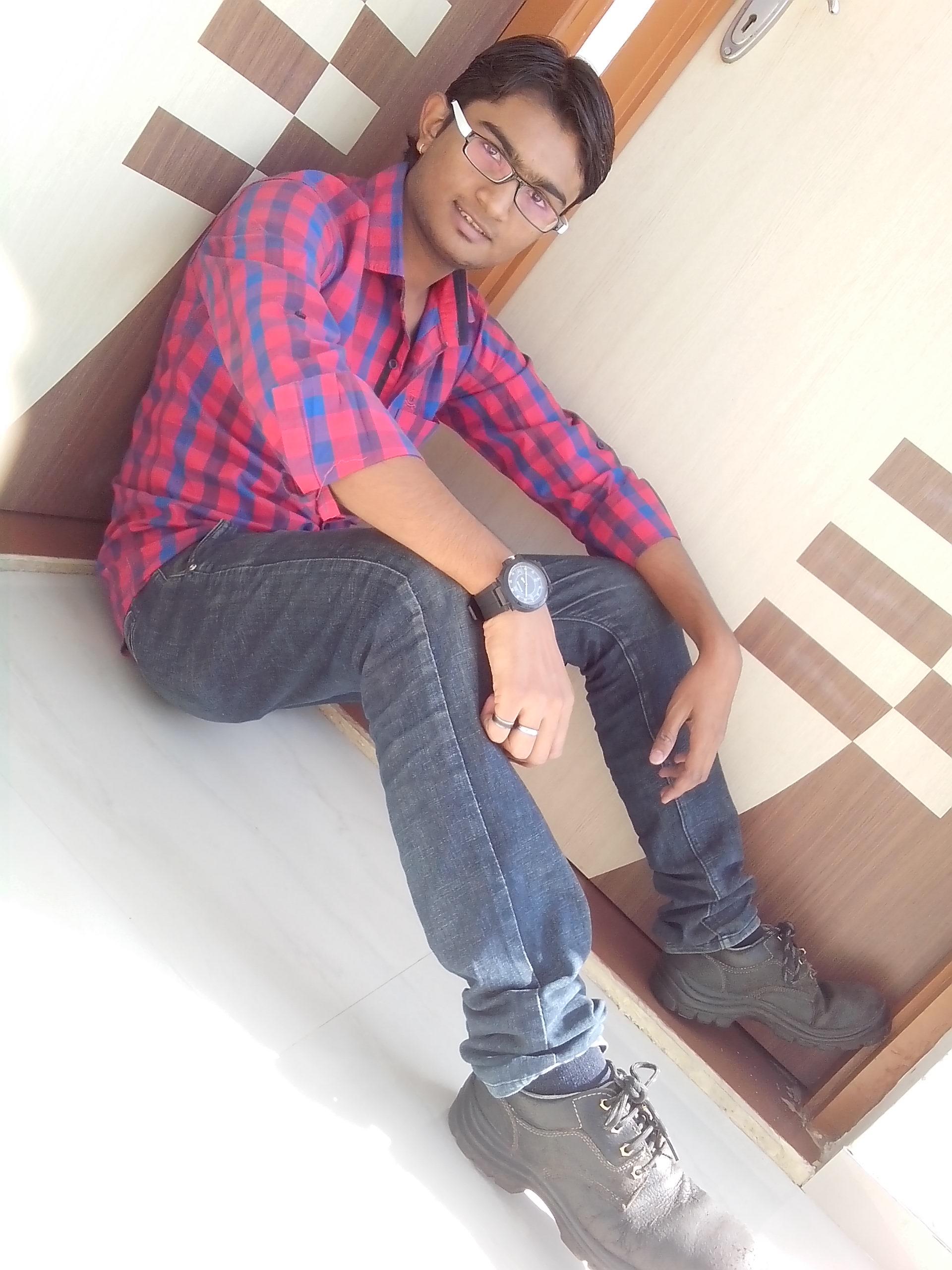 gautamnandha57's profile picture. 