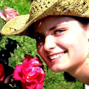 Jacquelin Sherman is a film director, producer and actress