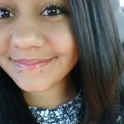 Hey! I'm Halie Gagnon, and i am 18 years old, my birthday is September 24th I am in cosmetology school