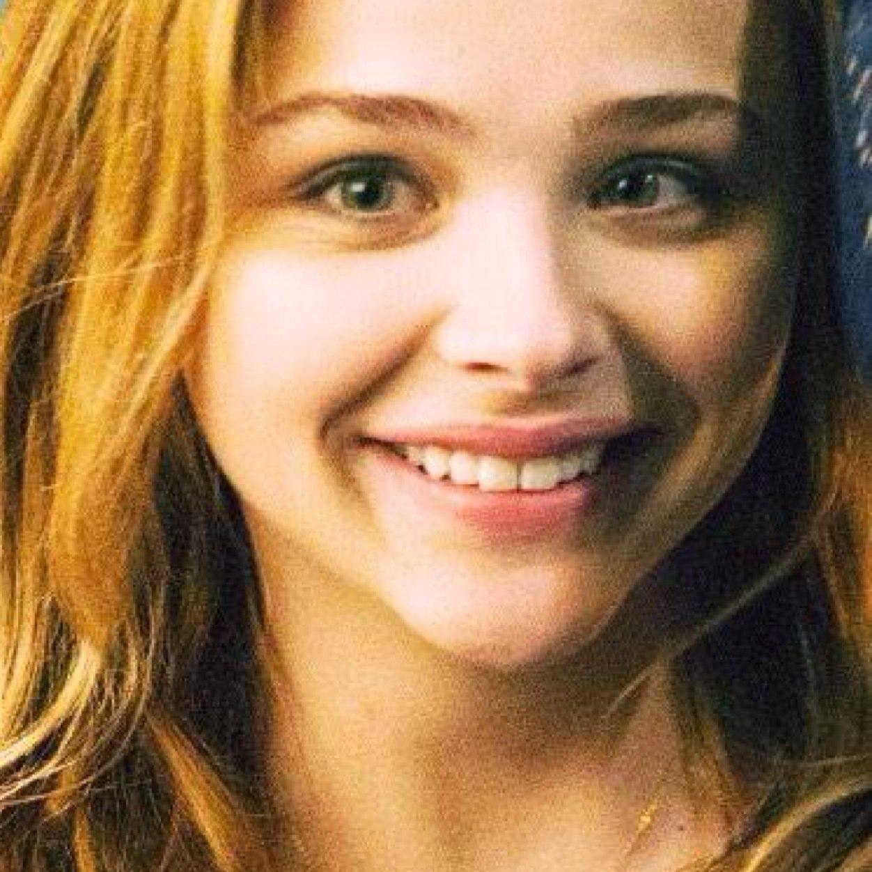 Carrie2013White's profile picture. Hello my name is Carrie White. I've been bullied, embarrassed and insulted my whole life. I'm in love, not telling with who...