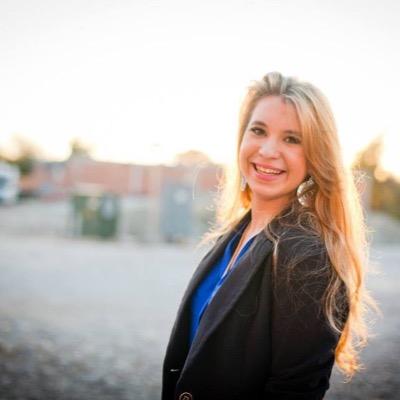 sarahh_daunay's profile picture. {college sophomore. sapiosexual. blessed.} •29° 25′ 0″ N, 98° 30′ 0″ W•