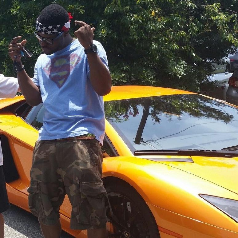 The Fire God. Father of dragons. Producer/DJ. @TheRealGifted6 Evil Twin. @AngryNeighbors4 affiliate.
