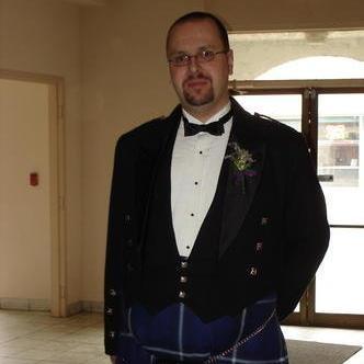 50’s male, married since 2006. Socially shy in ways until I get to know a person. Just looking for friends. Raised in northern Ontario moved south in 2000.