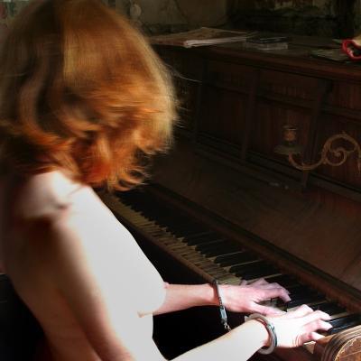 Marie_coquine's profile picture. Coucou, moi c'est Marie et j'adore faire des bêtises ;) Viens me parler, si t'as l'air mignon je te répondrai peut être!