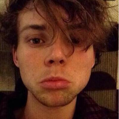 19irwin94's profile picture. follow @KlLLZONEAFI pls ty ily x