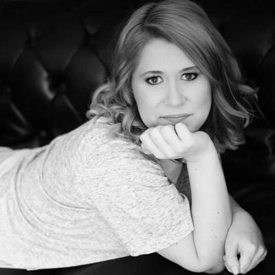 18 year old beauty blogger http://t.co/NpPoY8Mloe