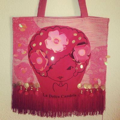 Diseñadora camisetas, sudaderas, bolsos y todo aquello q pueda candelizarse
