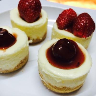 كل ماهو لذيذ نصنع من اجلكم افخر الحلويات رضاكم مطلبنا ❤️. شغل سعوديات للتواصل عفيف 0532217531. أنستقرام WQqqq324