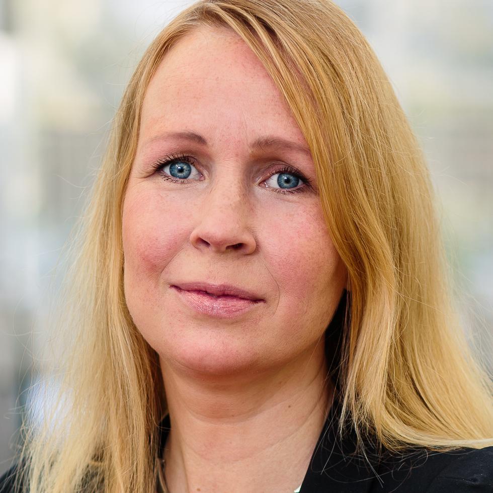 Grew up in Gothenburg, Sweden. Left to study Business and Administration at Linköping University. Ended up in Stockholm to join the digital revolution.