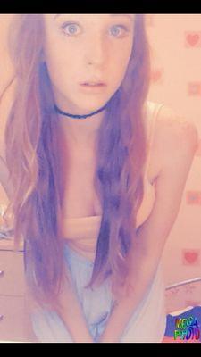 cezzhughes's profile picture. I am 14 do gym have 1 dog dont talk bullshit love fashon and makeup xoxoxoxoxo