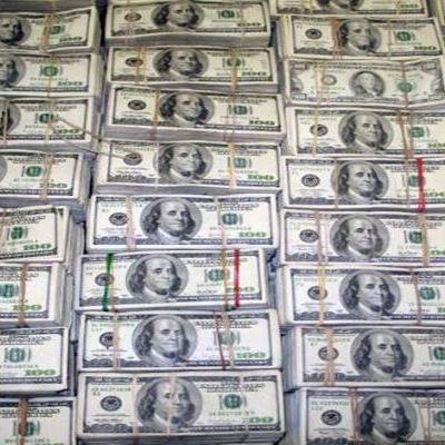 Celebrityvalue's profile picture. Automated tweets allowing you to find out the Net Worth of your favourite celebrities. Follow and RT