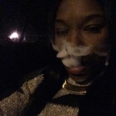 HeyPretty01's profile picture. im Ah Grown Women So I Play With big Girl Money