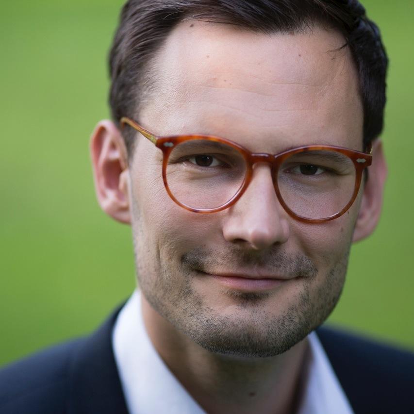 German Civil Servant working on the Great Lakes region for the EU | previously 🇺🇳🗽| Former researcher on Peacekeeping, PoC&WPS @BIGSSS_Bremen & @Durham_Uni