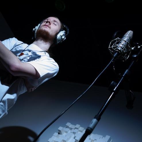 SONGWRITER ✍ MUSICIAN 🎶 GUITAR TUTOR 🎸
🔥▶️ Listen to all my music + much more at: https://t.co/l7kJqYiYmp