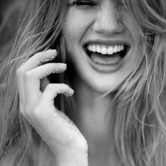 amrani_kenza's profile picture. اذا بقيت نفوسنا في الظلام سوف تظهر الذنوب، ليس كل من يرتكب الذنب مذنبا،المذب هو الذي يجلب الظلام٠