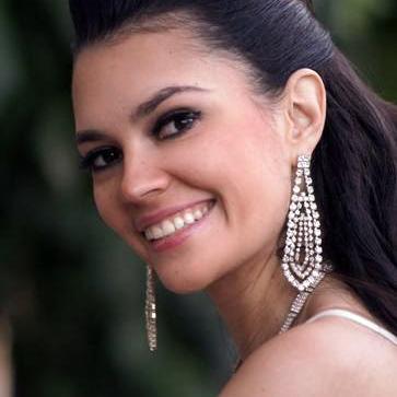 23 años Modelo francesa viviendo en españa futura bailarina