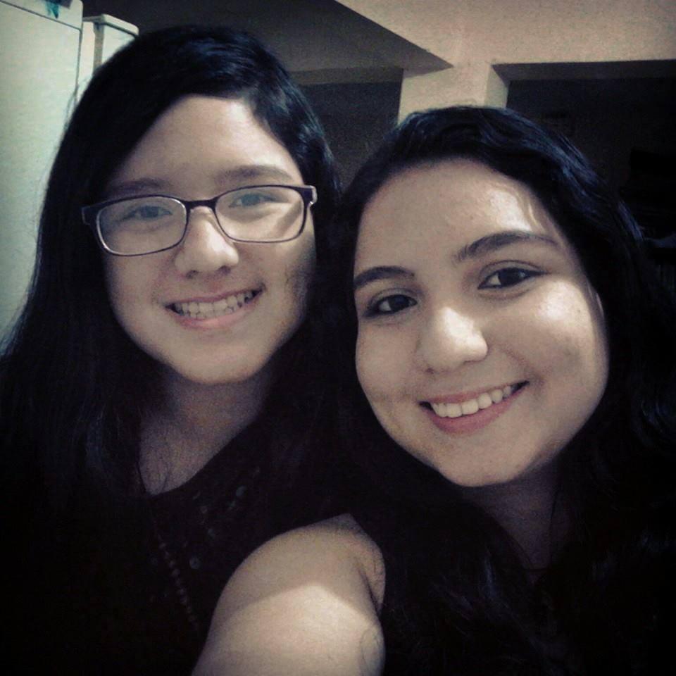 SrtasAgudeloo's profile picture. intentando convertirnos en youtubers, hermanas ♥