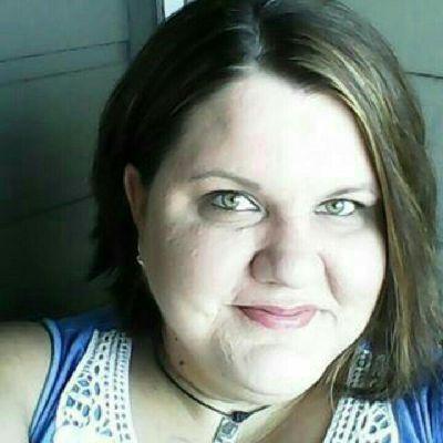 I'm a 31 yr old single mom of a teenage boy. I love God with all my heart and look forward to all He has in store for me. I believe my calling is to be a counse