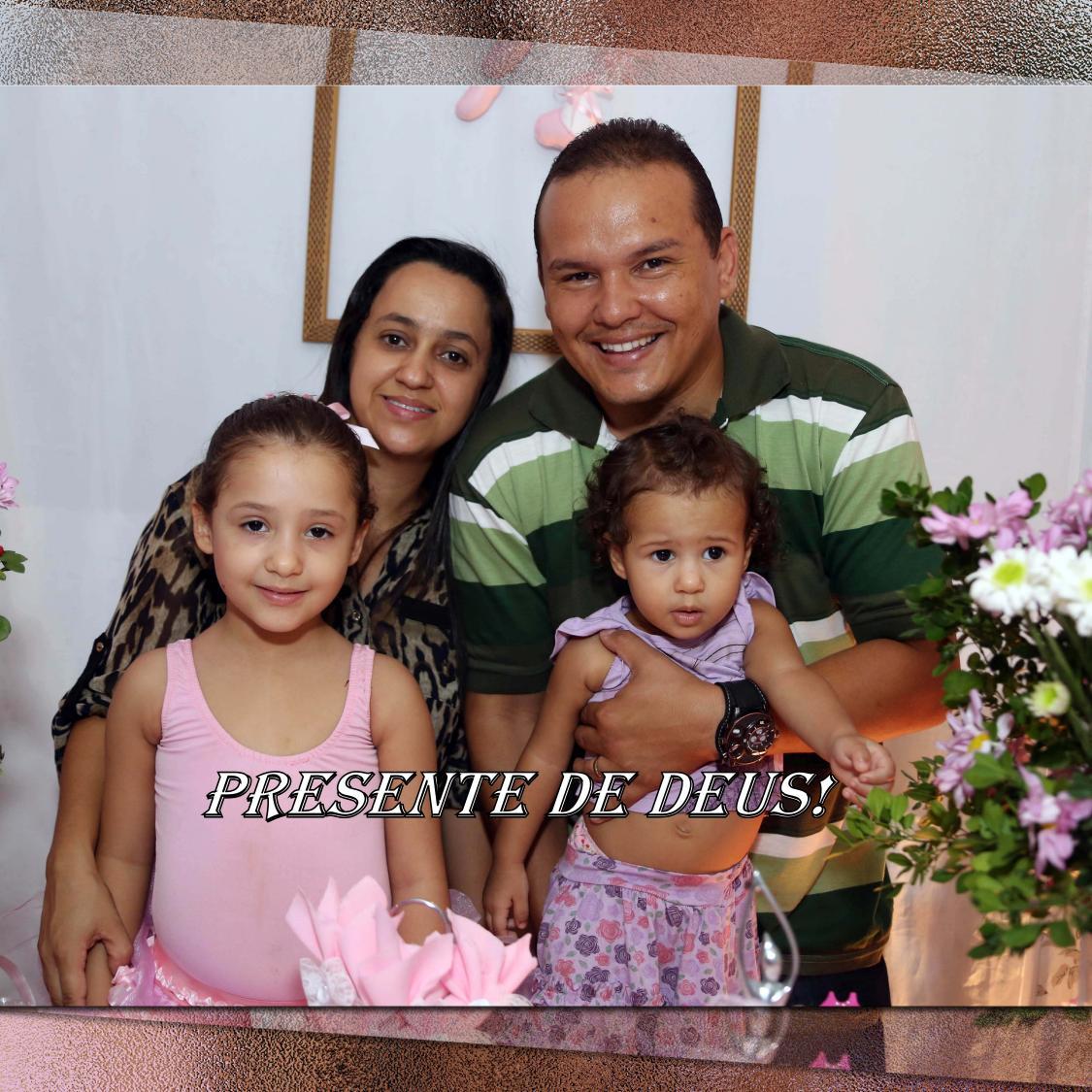 eu creio que Deus existe e que um dia vou morar no ceu.....