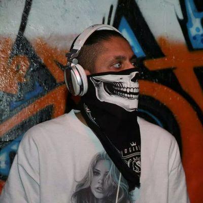 DJ • Producer • Artist • Conglomerate DJs Affiliate • Detroit Demon • Bookings/Inquiries: 313-999-6989
