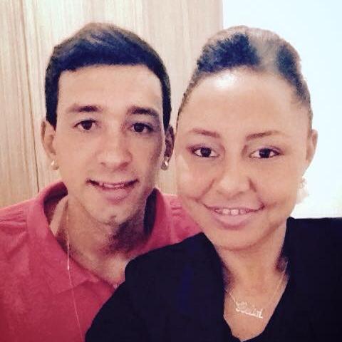 ۞ Livrai-me da falta de sorriso, proteja-me da inveja, guia-me pelos caminhos do bem e deixa todos meus dias repletos de alegria... Amém!