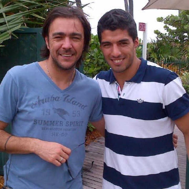 kamileeeeeee191's profile picture. CADA PERSONA ES LIBRE DE SER QUIÉN ES SE TÚ MISMA U SERÁS FELIZ, SIN ODIOS NI RENCORES 😃💪