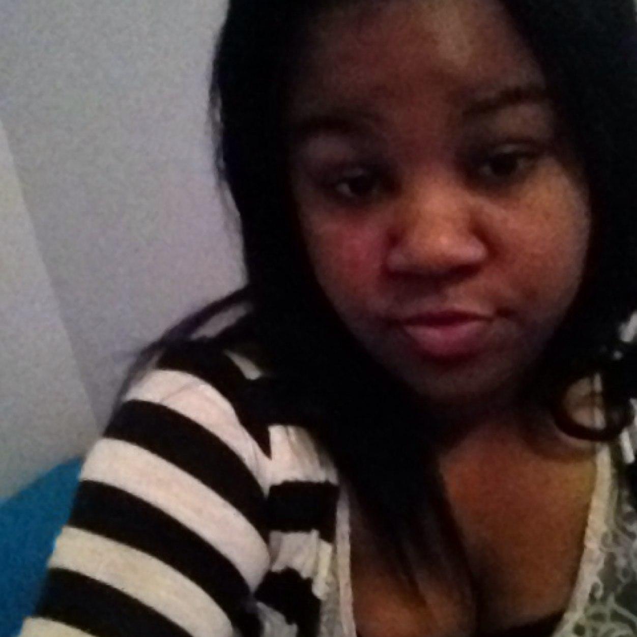 shar_nw_21's profile picture.