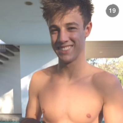 CONGRATS ON YOUR CAM FOLLOW HE LOVES YOU