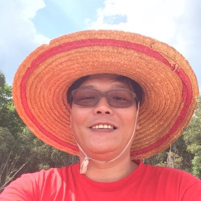 rhaneys's profile picture. IOS developer. if got time, will mess with Android