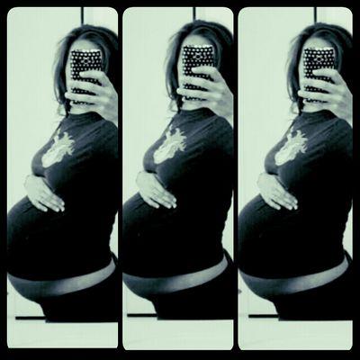 ~God first~
~ Mommy To Be~
~Mommy Princess London Kiari Jones 12-28-14~