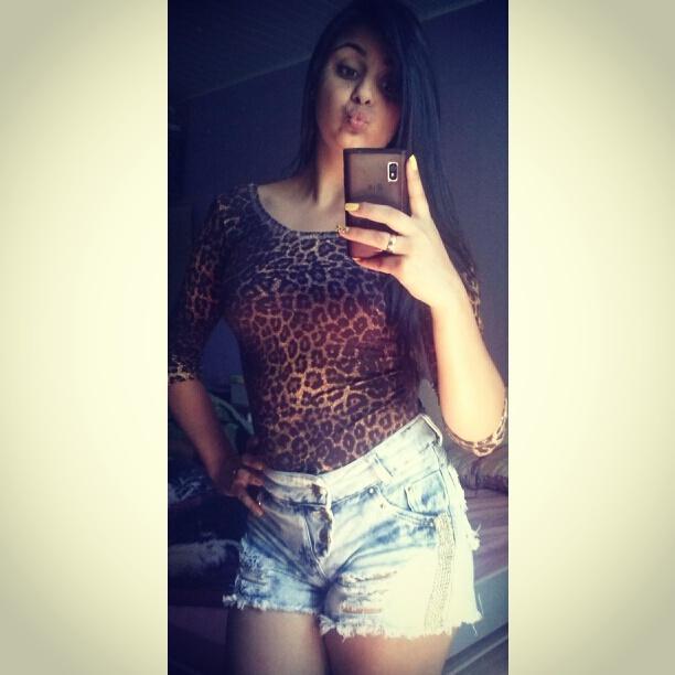 me add no facebook:https://t.co/3dqty8LKy3 e me seguem no istagram:http://t.co/OjIT8qyI50