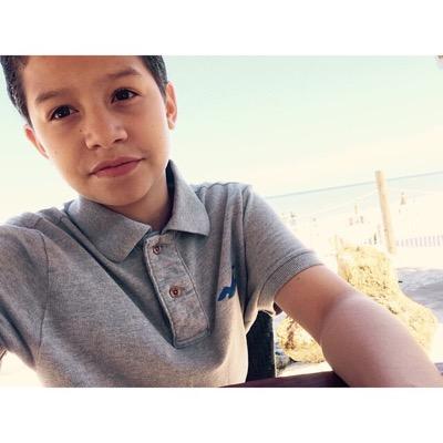 mike_rey100's profile picture. Gamer New YouTube Channel https://t.co/4ZPHzGLHKH Live Life