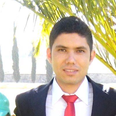 Ingeniero en Gestion Empresarial. Joven comprometido por un mejor pais.