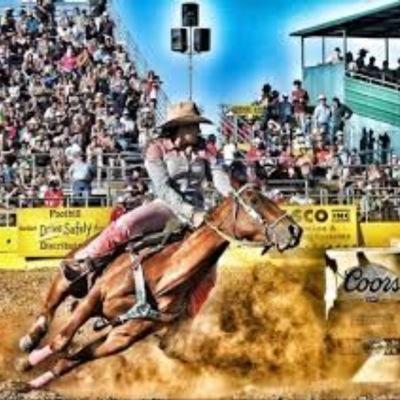 HannahC16648307's profile picture. Life is about ups and downs, do not go with the flow, break down mountains and shine 1.be true to your religion2.keep family close and never abandon them