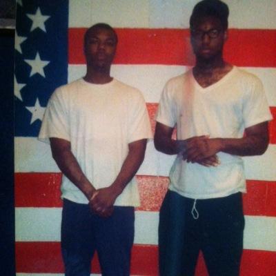 Free da bro ! 

Follow me 

BBE 900!!! 

4 YRS NO TEARS .