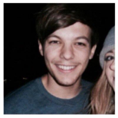 Pllleasse follow @pamperedlouis ❤️❤️